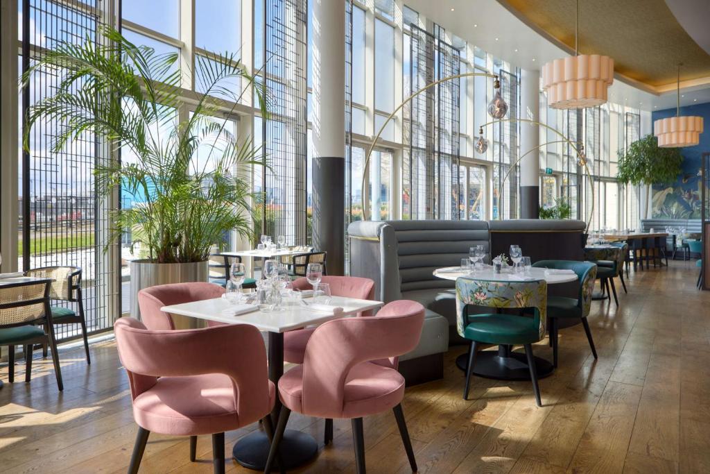 DoubleTree By Hilton London Excel - Resim 37