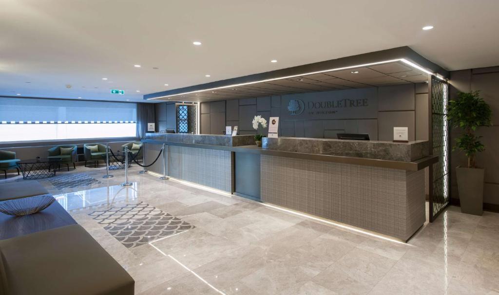 Kuchyň nebo kuchyňský kout v ubytování DoubleTree by Hilton Istanbul - Sirkeci