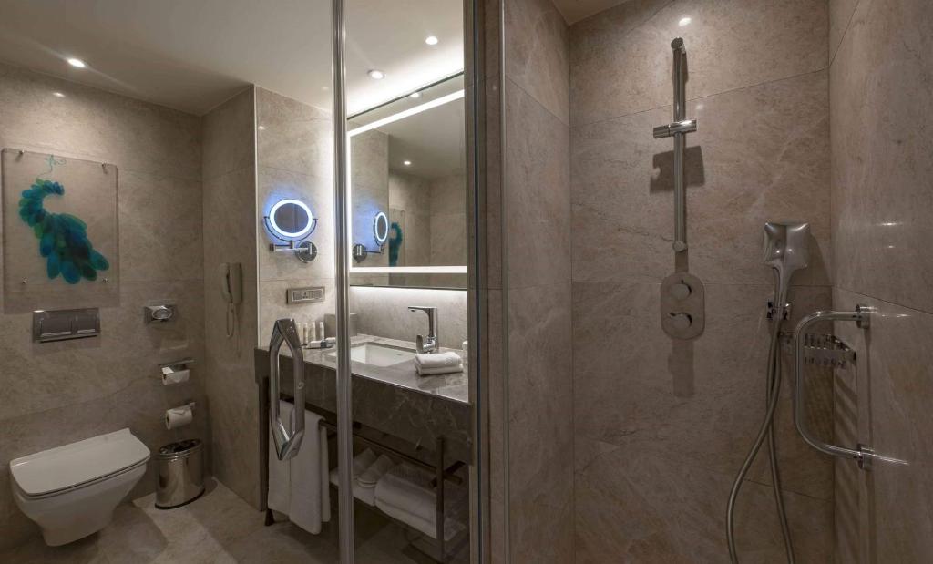 Koupelna v ubytování DoubleTree by Hilton Istanbul - Sirkeci
