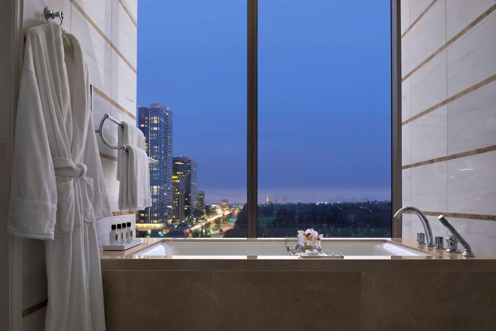 Waldorf Astoria Beverly Hills photo 3