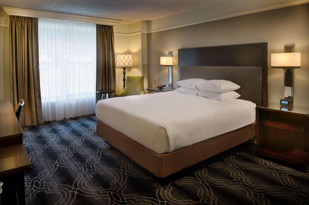St. Louis Union Station Hotel, Curio Collection by Hilton - 