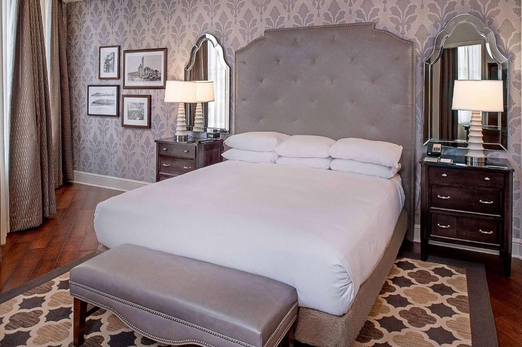 St. Louis Union Station Hotel, Curio Collection by Hilton - 