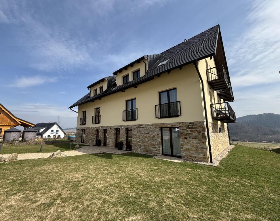 Budova, kde se apartmán nachází