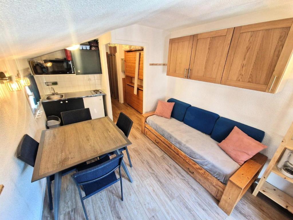 Photo de la galerie de l'établissement Résidence Le Thabor - studio 4 personnes en plein coeur station 19m² MAE-2970, à Modane