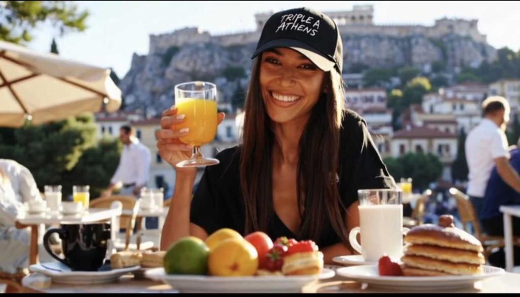 Triple A - Golden Eight - On Aiolou Downtown - FREE Parking! - Resim 12