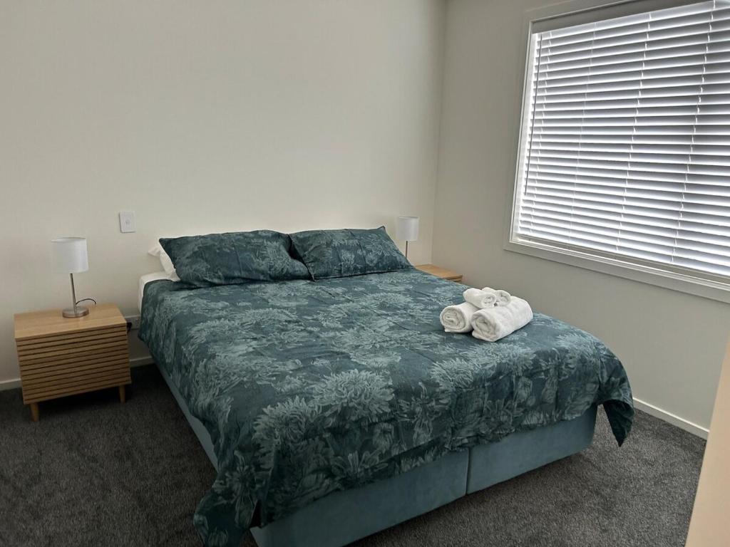 Apartment 5 on Armagh! - Resim 7