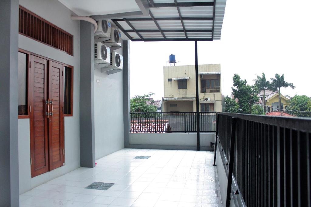 Balkón nebo terasa v ubytování OYO 121 Rumah Ayub Syariah