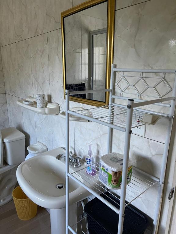 Koupelna v ubytování Villa Serenity, Negril Jamaica