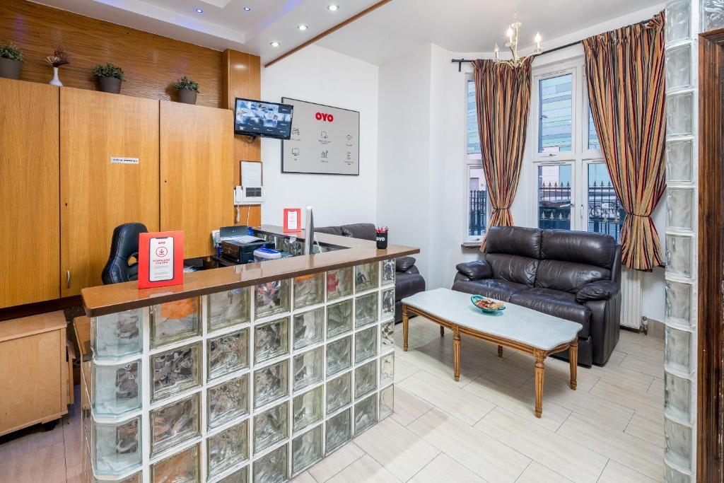 OYO Abbey Hotel, London Shepherd's Bush Market - Resim 14