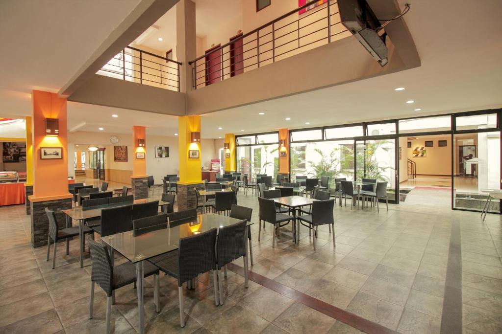 Posezení v ubytování Collection O 295 Grha Ciumbuleuit Guest House