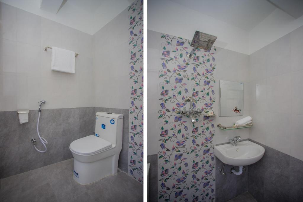 Koupelna v ubytování OYO 273 Hotel Rara Palace