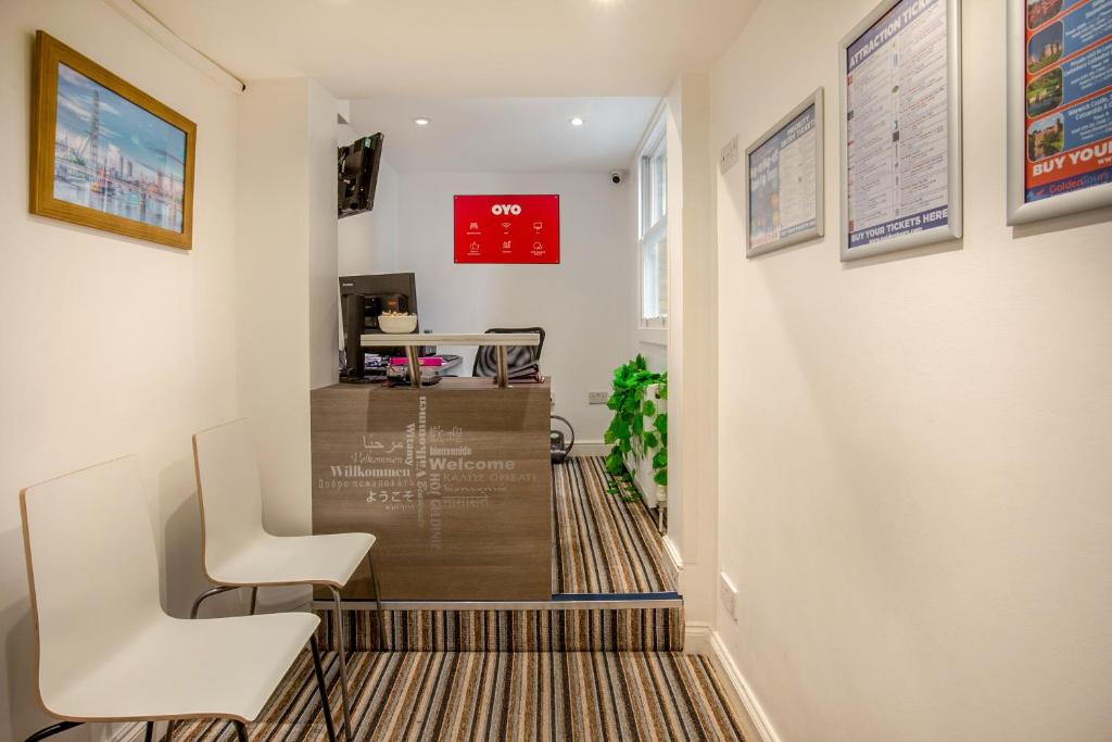 OYO Bakers Hotel London Victoria - Resim 9