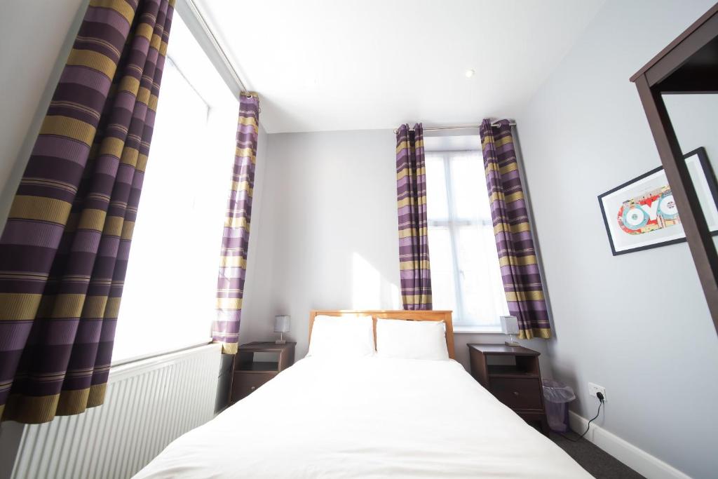 OYO The Arch, Wembly Stadium - Resim 43