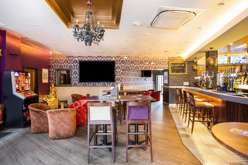 OYO The Arch, Wembly Stadium - Resim 20