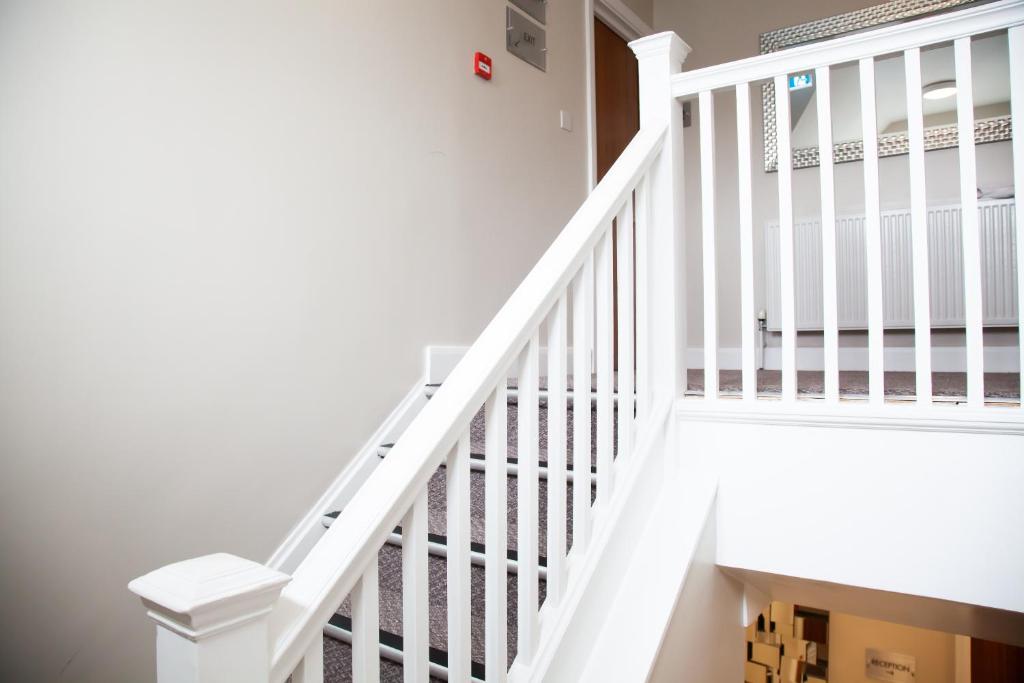 OYO The Arch, Wembly Stadium - Resim 13