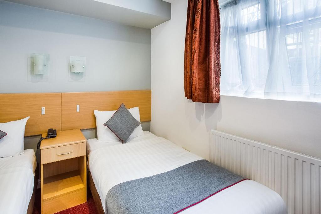 OYO London Guest House - Resim 39