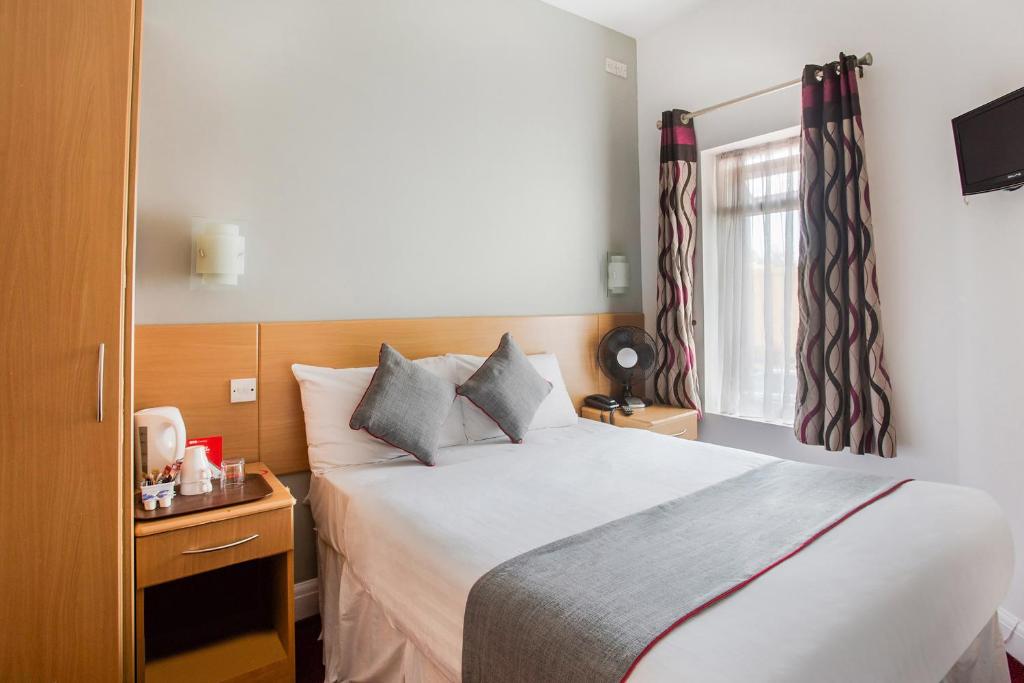 OYO London Guest House - Resim 43
