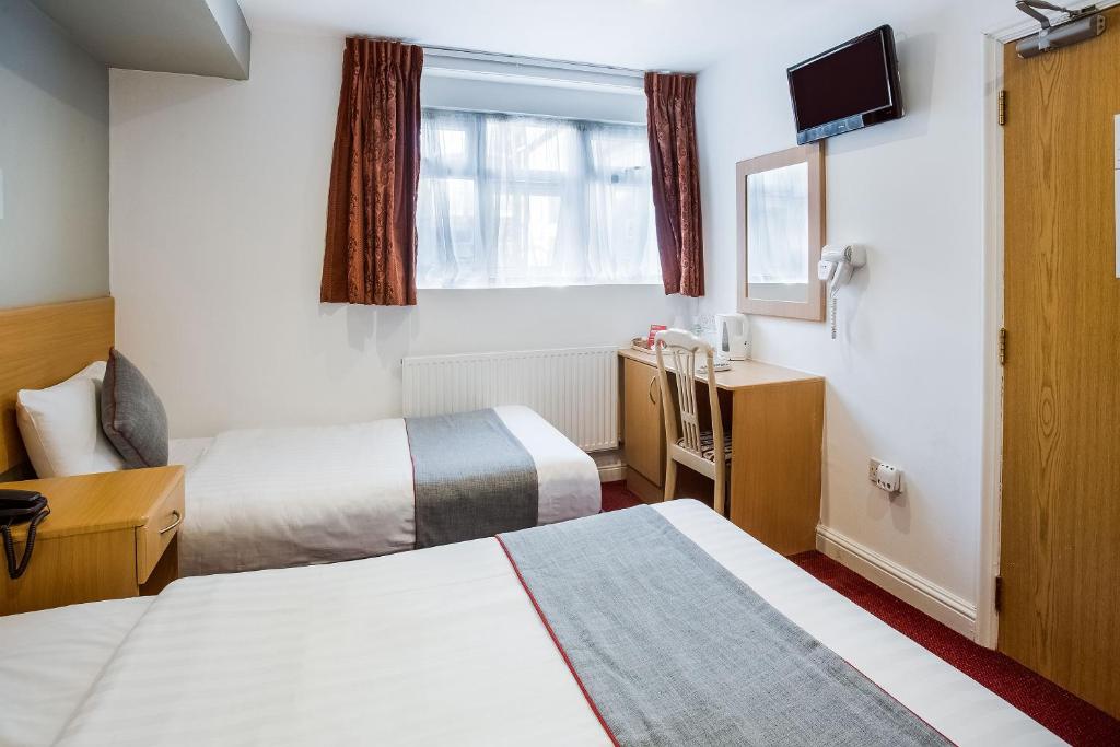 OYO London Guest House - Resim 41
