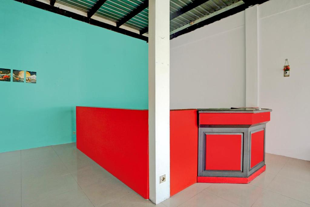Fotografie z fotogalerie ubytování Hotel O Mojoanyar Near Terminal Bis Mojokerto v destinaci Mojokerto