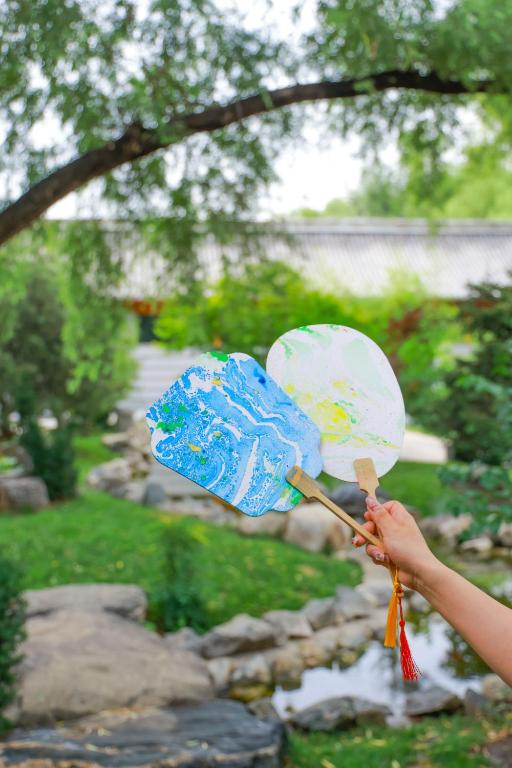 YiPiao Courtyard Hot Spring Resort Xiaotangshan Beijing外面的花园