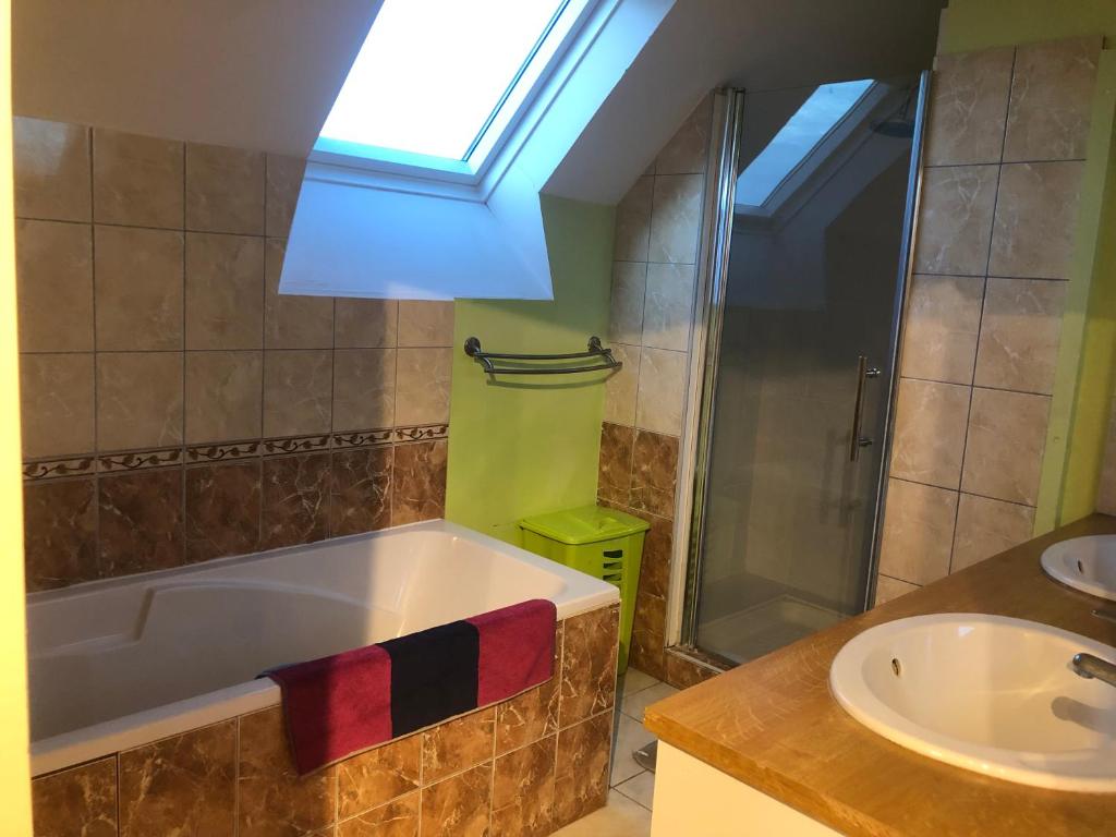 Koupelna v ubytování Gîte Argouges