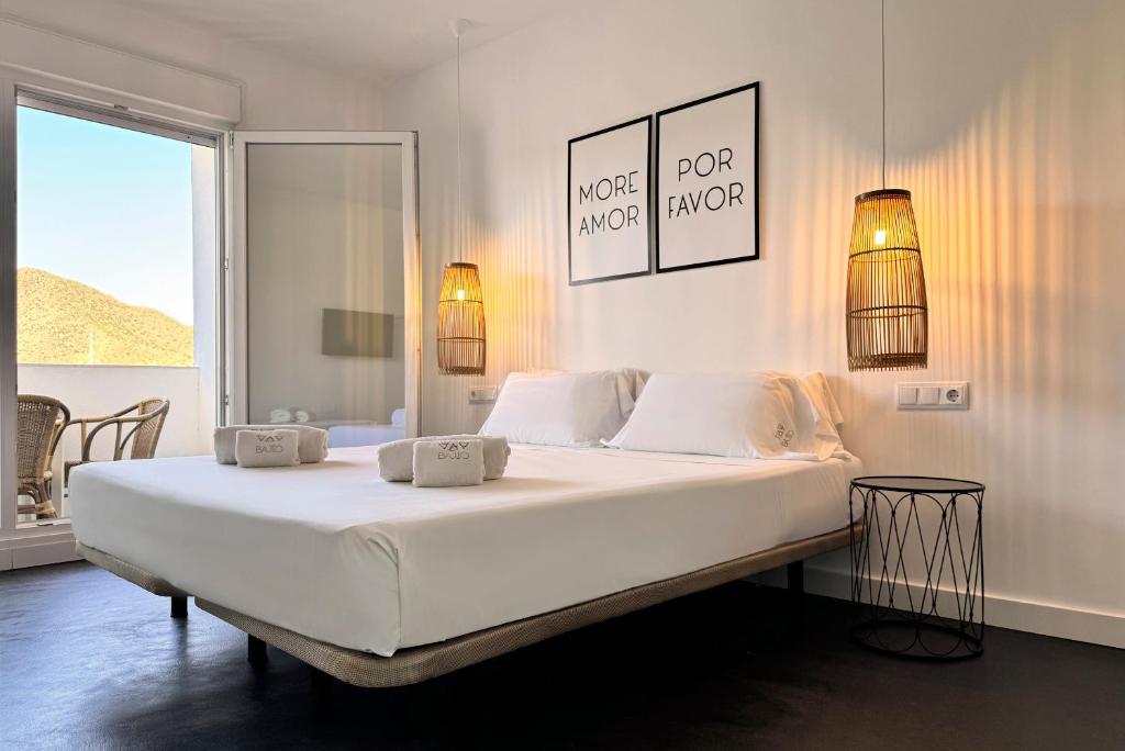 Hostal Bajío - Quadruple Room With Terrace