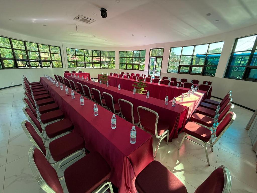 Ärikülastajate ala ja/või konverentsiruum majutusasutuses Signature Resort Hotel Jinja