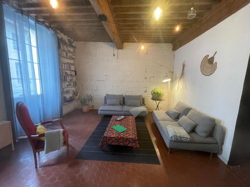 Photo de la galerie de l'établissement Appartement de caractére, proche palais des papes, à Avignon