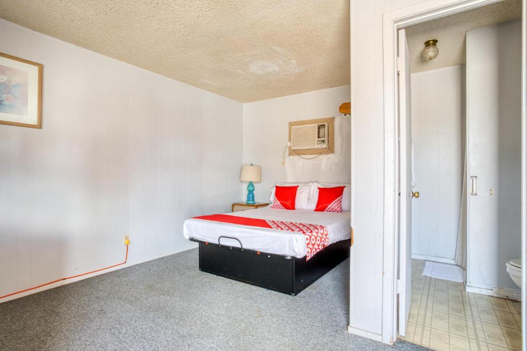 Gallery image of OYO Hotel Breckenridge TX Hubbard Creek Lake in Breckenridge