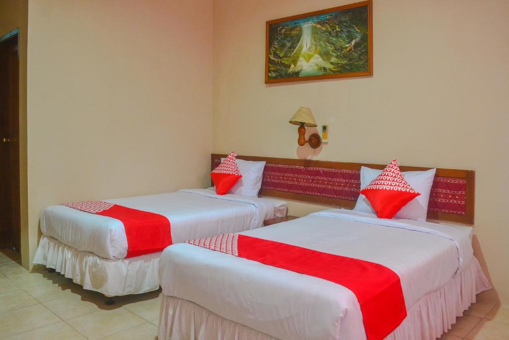 Super OYO 1240 Hotel Pantai Jaya - Salle Jumelle Standard