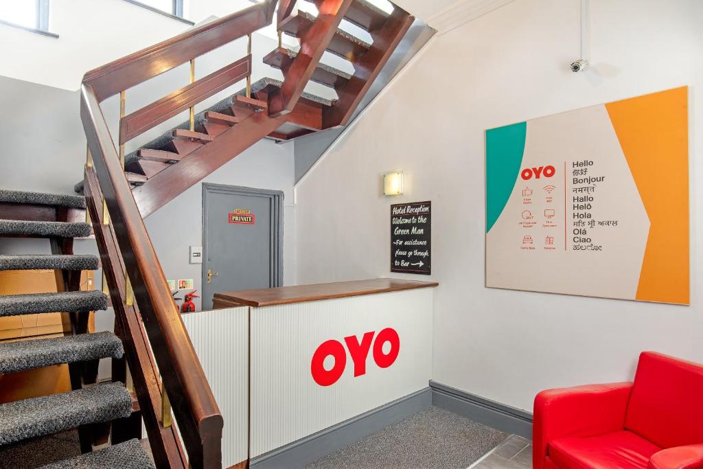 OYO The Green Man Pub And Hotel - Resim 3