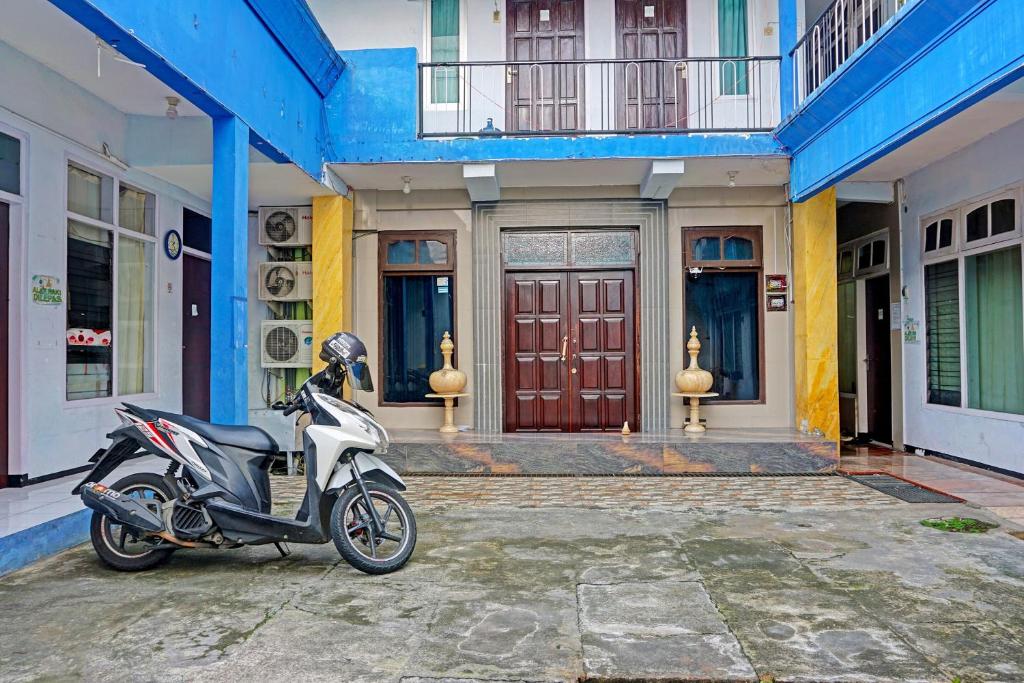 Fotografie z fotogalerie ubytování OYO Life 1711 Serayu Sumbersari Residence v destinaci Malang