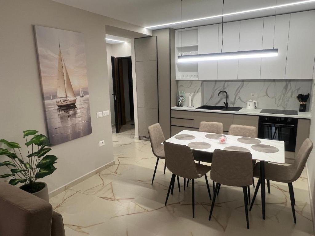 Juri Apartament Lungomare Vlorë