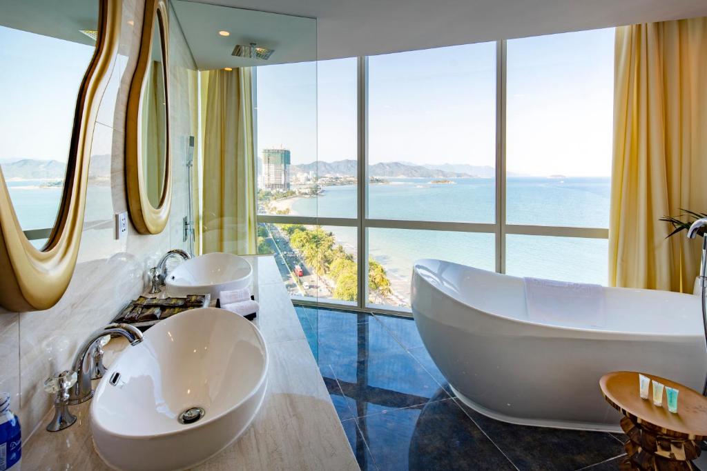 Suite Prime Nhìn Ra Đại Dương