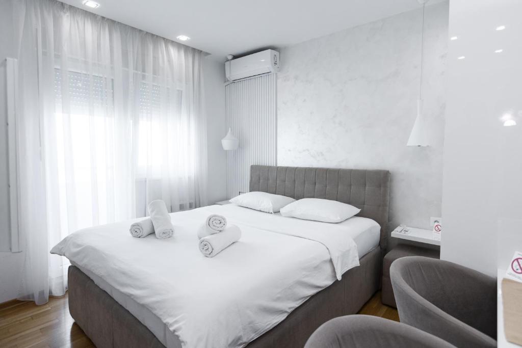 White Apartments - 