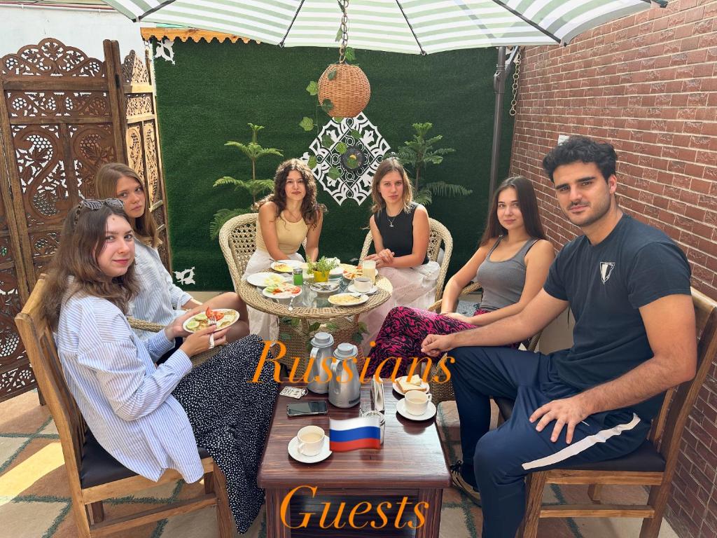 Hosté ubytování Faizzy residency