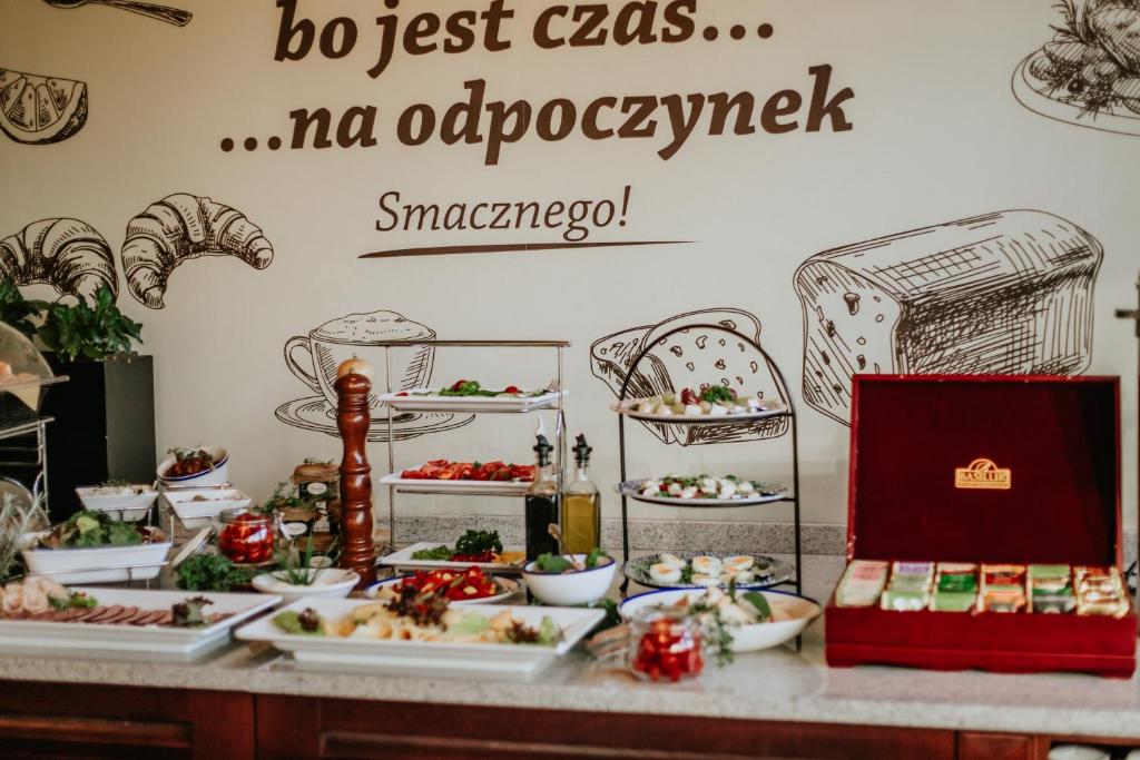 Jedlo v hoteli alebo blízkom okolí