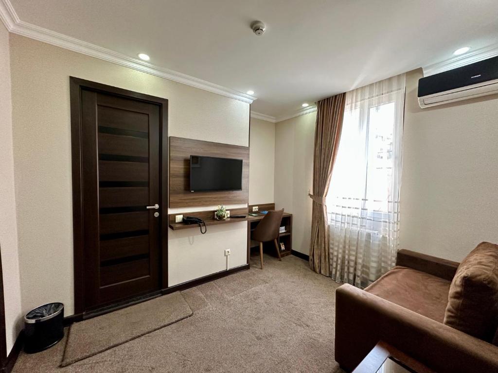 فضای داخلی Hotel Park در باتومی - تصویر ۳