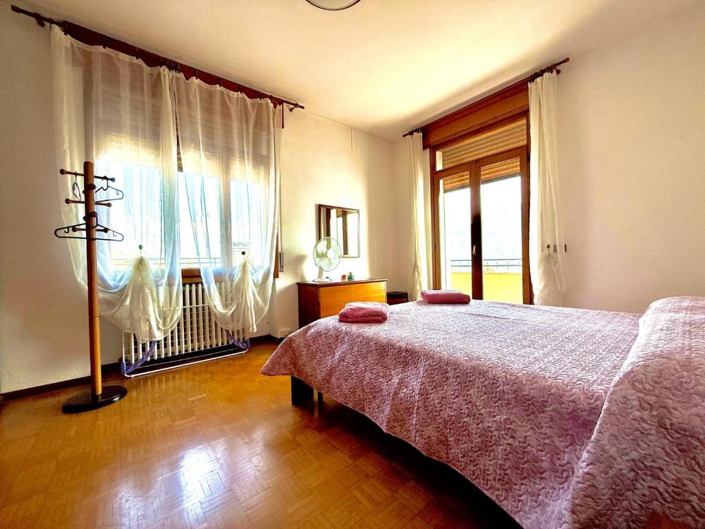 Llit o llits en una habitació de casa vacanza Tivàn