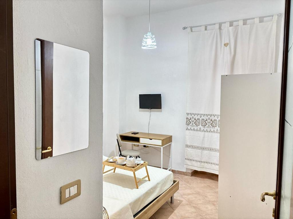 TV a/nebo společenská místnost v ubytování NewDesign - Apartment in the Heart of Sassari