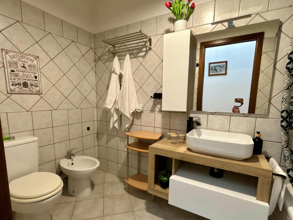Koupelna v ubytování NewDesign - Apartment in the Heart of Sassari