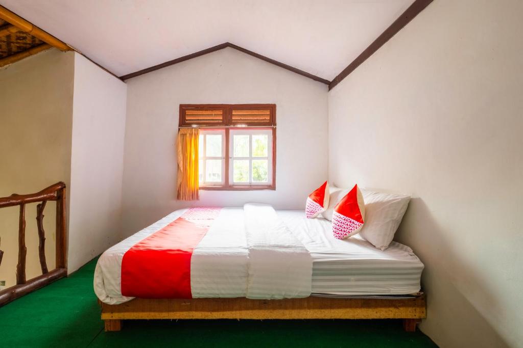 OYO 2278 Cikidang Hunting Resort - Standard-Familienzimmer
