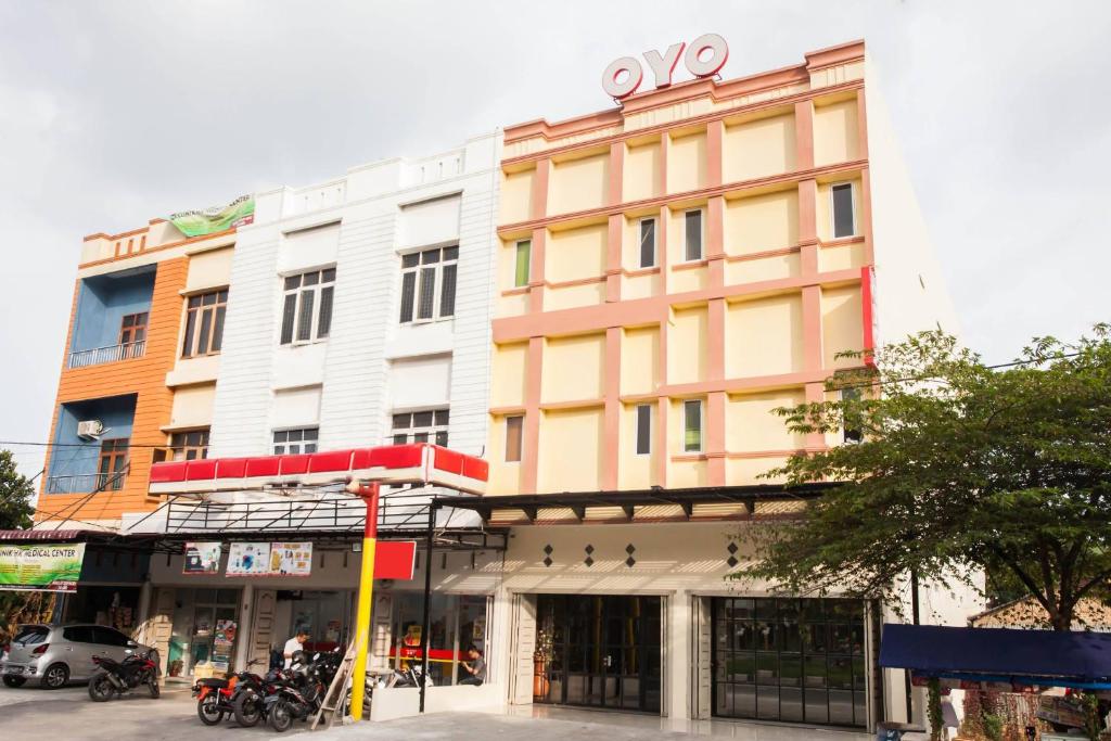 Fotografie z fotogalerie ubytování OYO 2361 Hotel Winston v destinaci Glugur