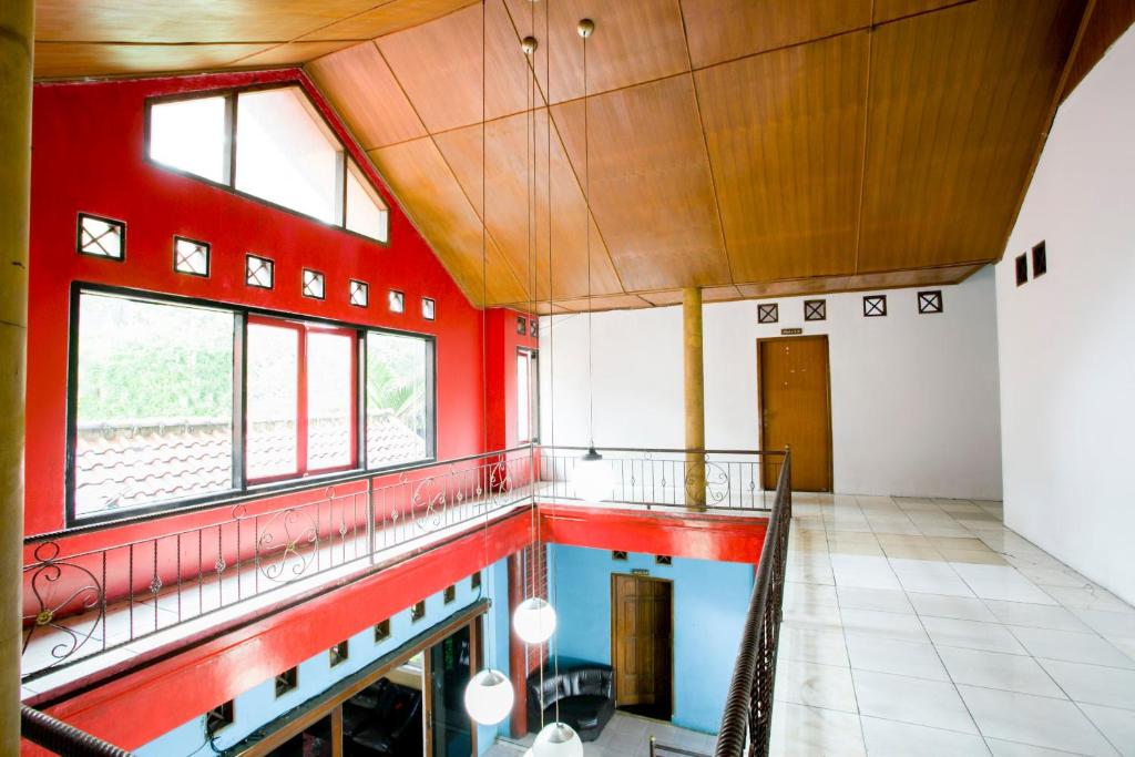 Posezení v ubytování SPOT ON 2584 Hotel Karya Nunggal Asri