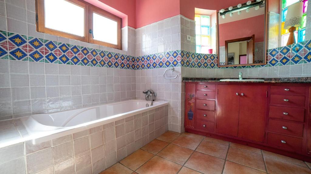 A bathroom at VILLA CANTARES