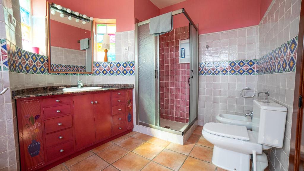 A bathroom at VILLA CANTARES