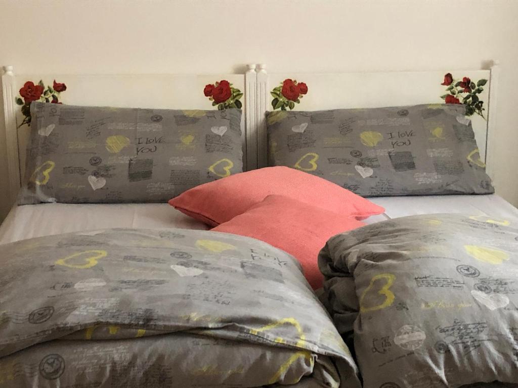 Postel nebo postele na pokoji v ubytování B&B Casa Taralin