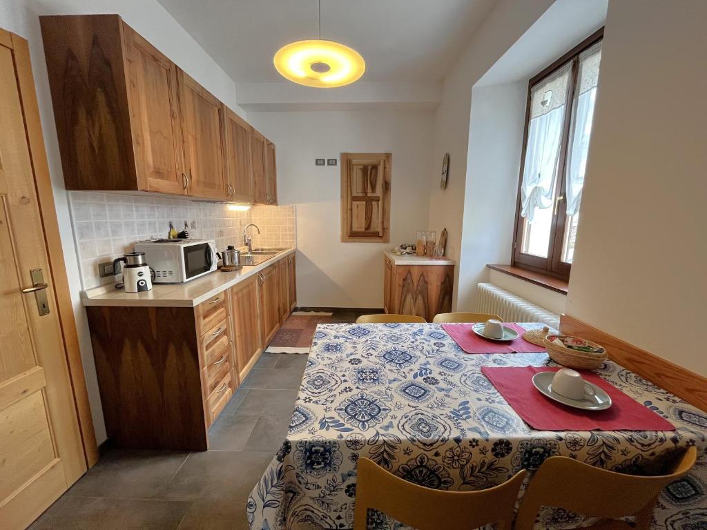 Kuchyň nebo kuchyňský kout v ubytování B&B Casa Taralin