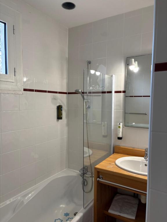Logis Hôtel Le Clos Pité - Family Suite