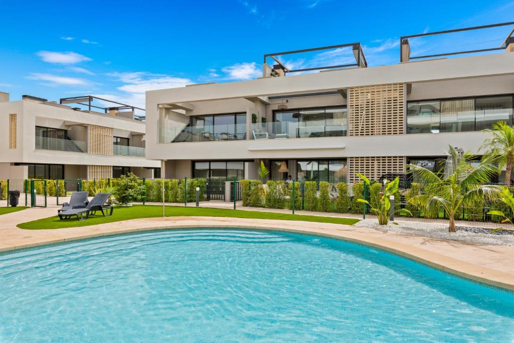 Swimmingpoolen hos eller tæt på Penthouse Santa Rosalía